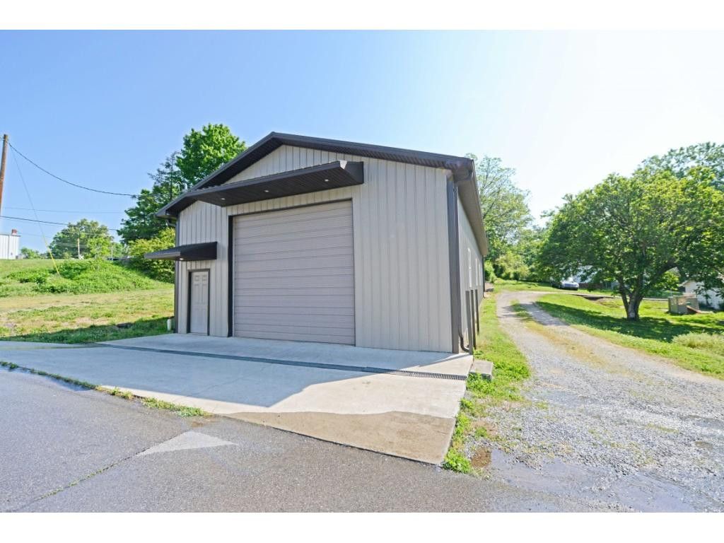 203 Laurel St, Greeneville, TN 37743